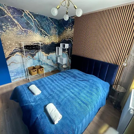 Blue House - Old Town, Ac, Free Private Parking Appartement