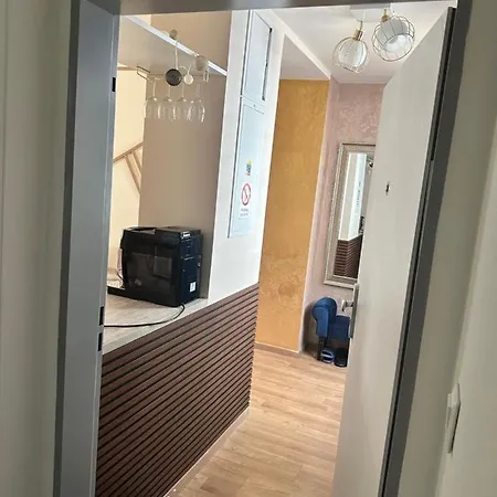 Blue House - Old Town, Ac, Free Private Parking Appartement