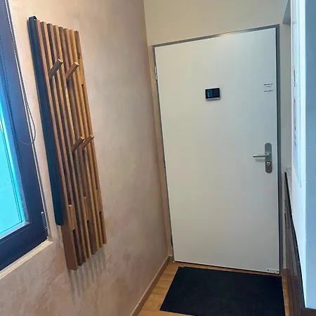 Blue House - Old Town, Ac, Free Private Parking * Pressburg
