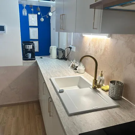 Apartmán Blue House - Old Town, Ac, Free Private Parking Bratislava