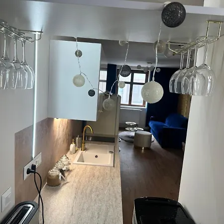Blue House - Old Town, Ac, Free Private Parking * Bratislava