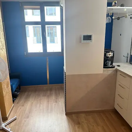 Blue House - Old Town, Ac, Free Private Parking 公寓 布拉迪斯拉发